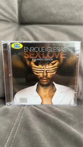 CD + DVD Enrique Iglesias - Sex and Love (Bailando Edition)