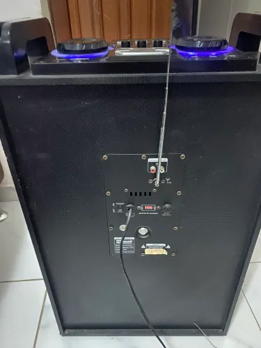 CAIXA AMPLIFICADA.