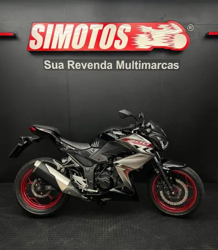 Z 300 ABS PRETA 2018/2019