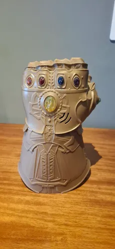 Mão Thanus  Marvel Avengers