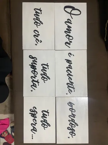 6 placas com versículo (1Co 13)