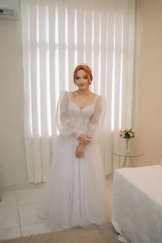 Vestido de Noiva + Véu em perfeito estado, sob medida feito por estilista