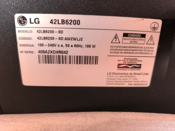 TV LG 42" com defeito.