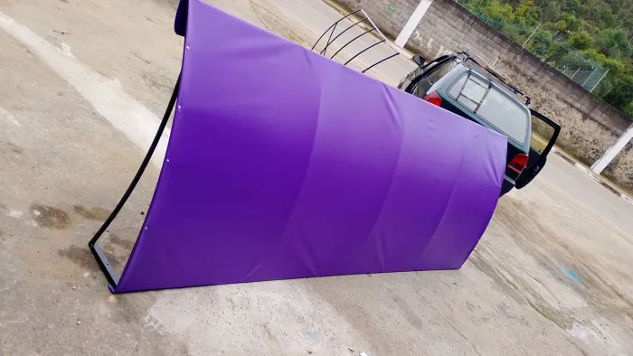 Toldo fixo tamanho padrão ou sobre medidas.