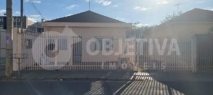 Casa para aluguel, 2 quartos, 2 vagas, Nossa Senhora Aparecida - UBERLANDIA/MG