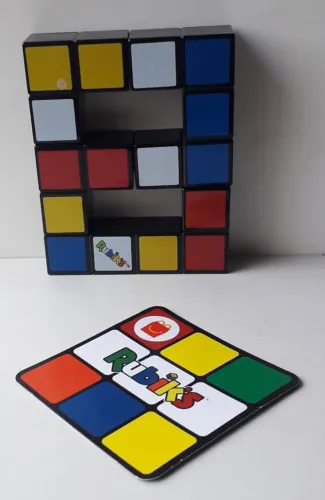 Cubo de Rubik McDonald's (original)