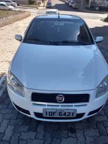Fiat Siena EL 1.0 MPI Fire Flex 8V 4P 2010