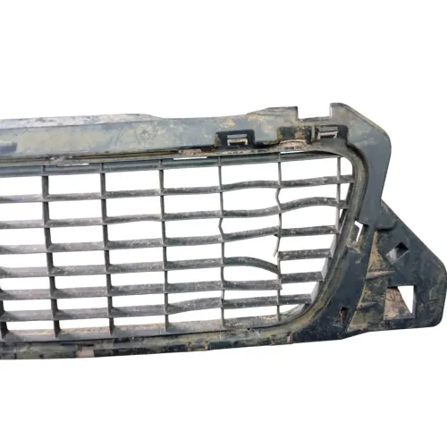 Grade Parachoque Dianteiro Renault Duster 2013/2016 Detalhe