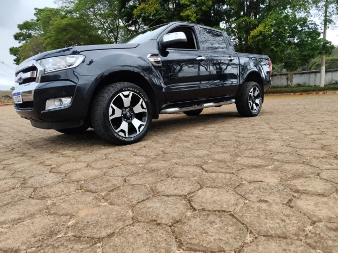 Ranger XLT, 3.2, 4X4, automática, 2017.