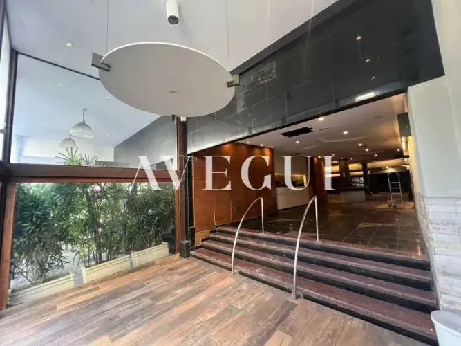 Loja : / Comercial / Ipanema