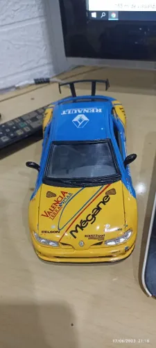 Miniaturas, Renault Mégane , Mercedes S 300 , Porche 356 , Pickup Truck<br>