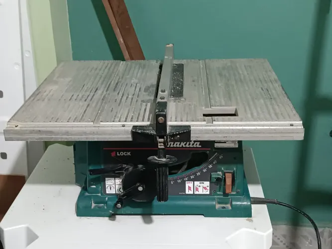 Serra Bancada Makita MOD 2703 