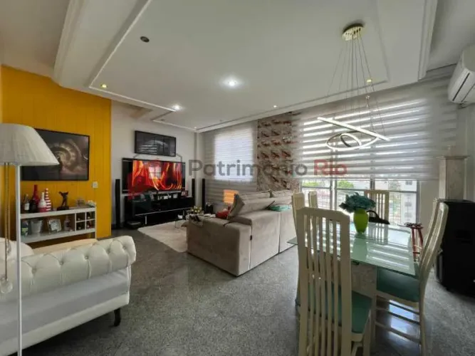Cobertura Duplex com três quartos, área gourmet duas vagas em Vila da Penha.