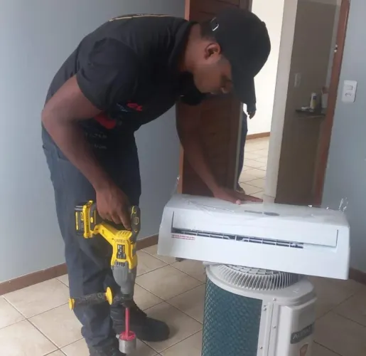 Instalação Autorizada De Ar Condicionado Inverter