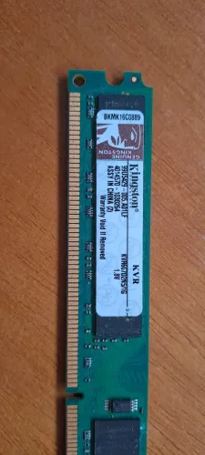 Memória RAM Kingston DDR2 1GB
