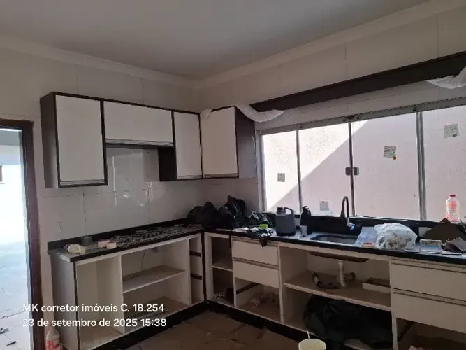 (VENDIDO) Casa com 150,00 m2 na rua Miguel Cacione, Jardim São Francisco, Ibiporã.