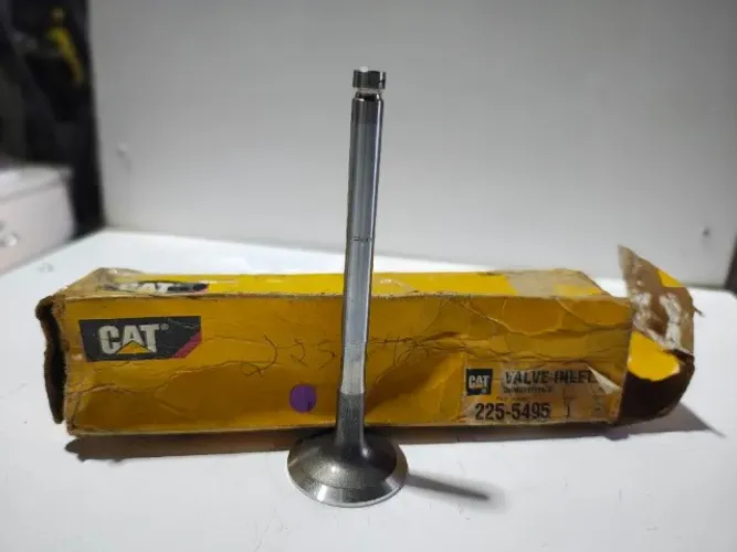 Válvula entrada cabeçote cilindro CAT 416F2 416E 416D p/n 225-5495