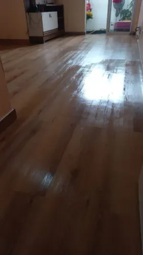 Trabalhamos com todo tipo de piso colado 