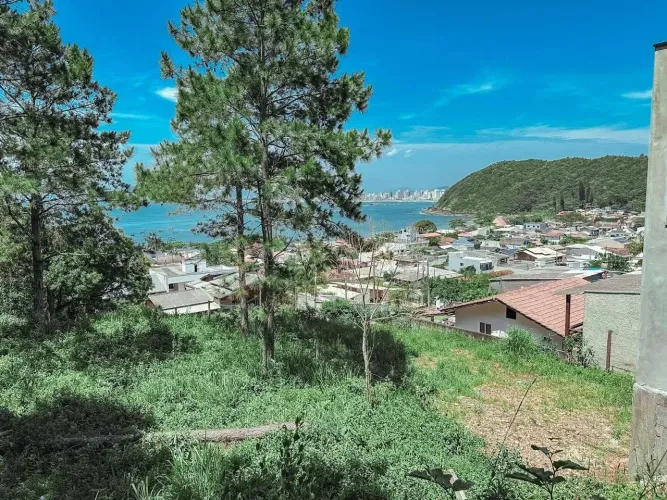Terreno à venda, 337 m² por R$ 750.000,00 - Gravatá - Penha/SC