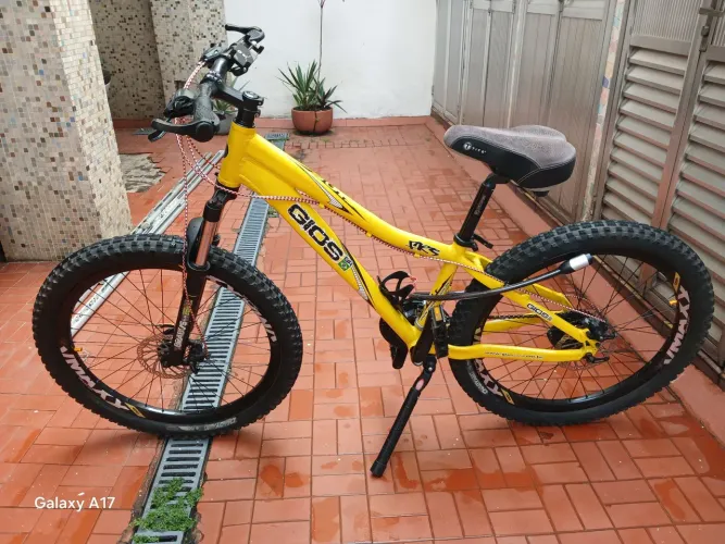 Bicicleta gios 