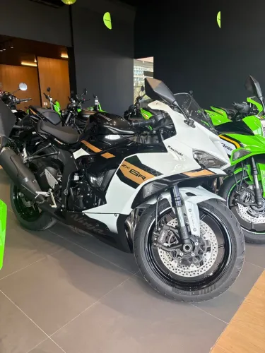 Kawasaki Ninja Zx-6r 636cc 2026