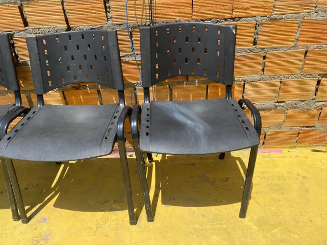 Vendo essas cadeiras