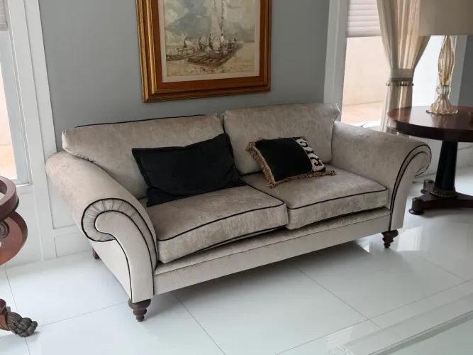 Sofas ( dois)
