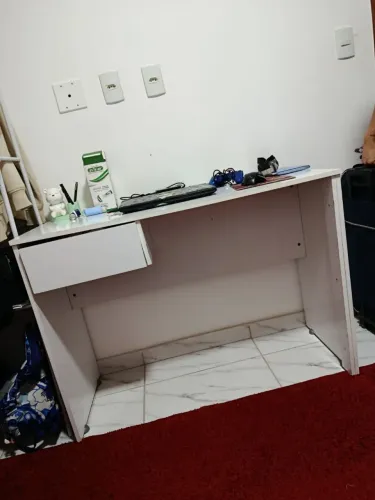 Mesa escrivaninha