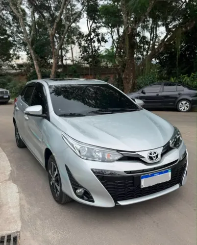 Toyota Yaris XLS Connect 1.5 Flex 16V 5P AUT 2022