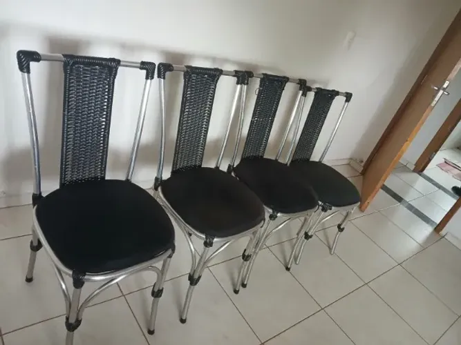 Vendo Cadeiras