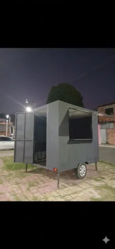 Trailer usado
