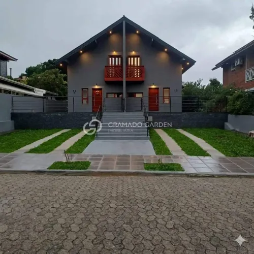 CASAS GEMINADAS COM 3 DORMITÓRIOS