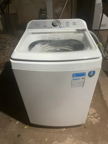 Máquina de lavar Midea 13 KG