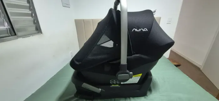 Bebê Conforto Nuna PIPA + Base Veicular - Excelente Estado