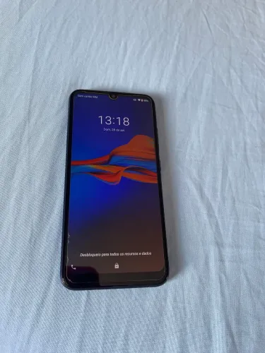 Vendo cel moto e plus