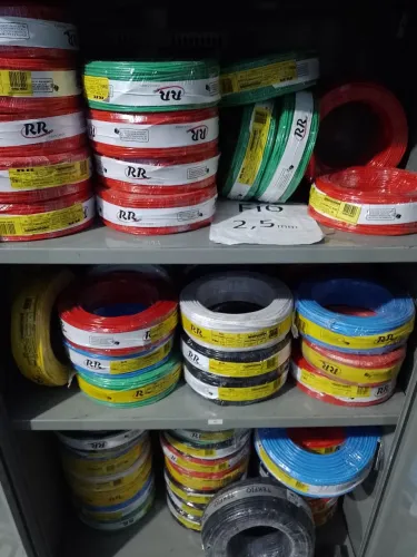 Fios elétricos rolos 100 metros.