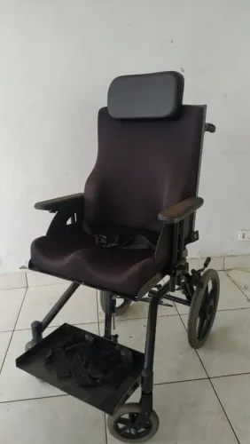 cadeira de rodas especial 