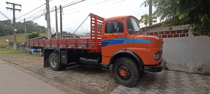 Mercedes 1113/ ano 1979/ impecável..