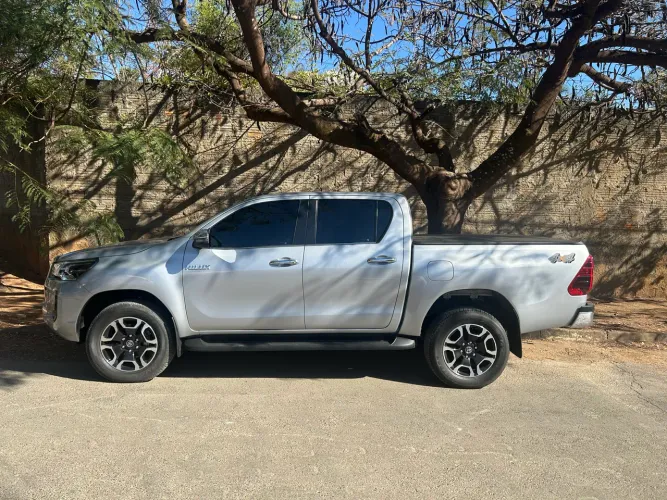 Toyota Hilux CD SRX 4X4 2.8 TDI 16V Diesel Aut. 2026
