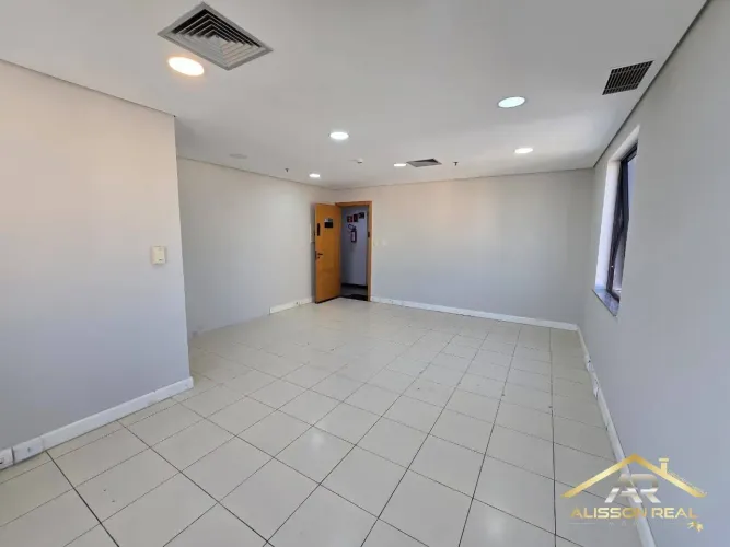Sala Comercial sendo 31m² para locação, Pronta na Vila Osasco.