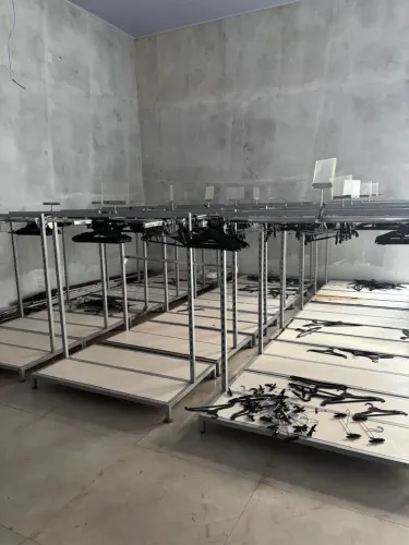 VENDA DE MOBILIÁRIO PARA LOJA