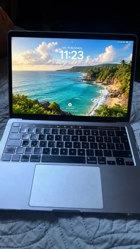 MacBook PRO M1