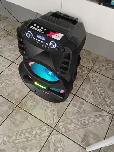 Caixa de som amvox 880W nova.