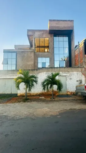 Casa de alto padrão em construção R$1.000.000.00