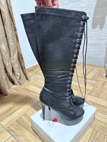Bota cano alto preta salto alto bota over the knee