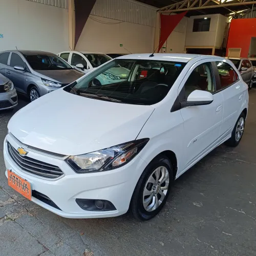 Chevrolet Onix Hatch LT 1.4 8V Flex Mec. 4P 2018