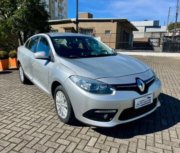 Renault Fluence Sed. Dyn. Plus 2.0 16V Flex Aut. 2017