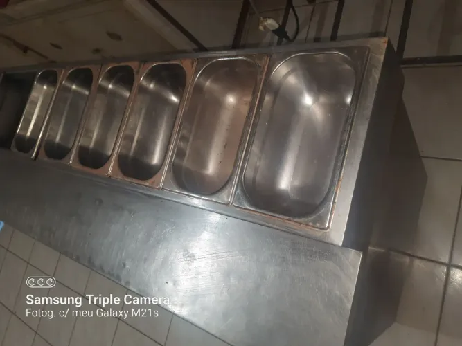 Frezer balcão e refrigeração com Cubas