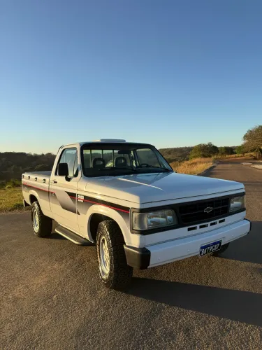 Chevrolet D-20 S / Luxe 3.9/4.0 Diesel 1993
