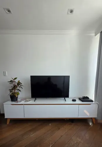 Rack para tv até 80 polegadas R$350